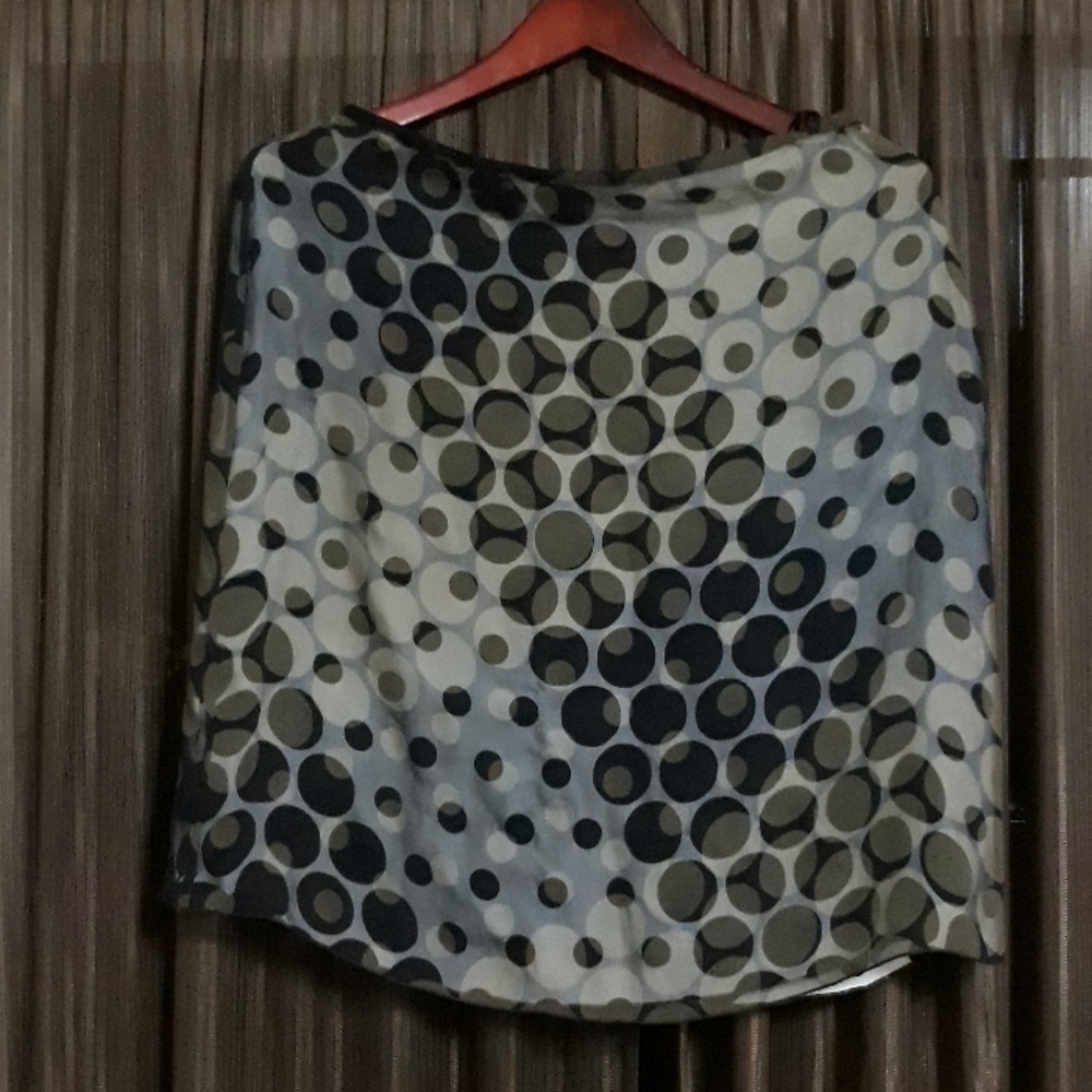 Silk skirt size 8p